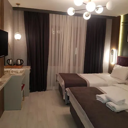 Hotell Selenay 3*