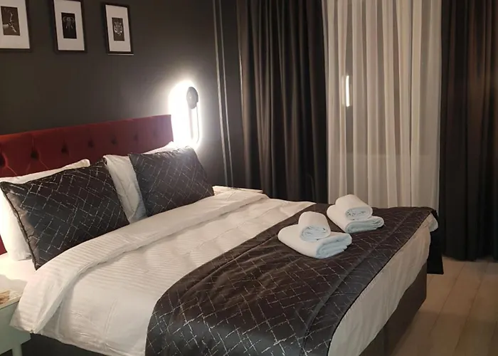 Hotel Selenay *